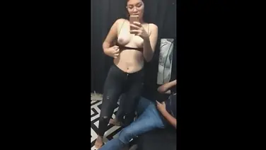 Gadis Cantik ML Ganas Basah Total Lorong Sange HD