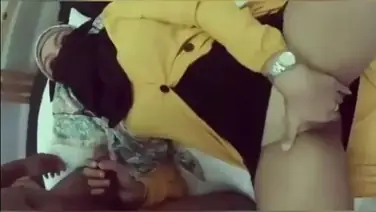 Gadis Jilbab Kuning Digenjot Gila Di Hotel Berbintang