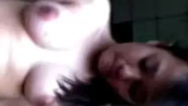 Masih Gadis Takut Ketahuan Ngentot