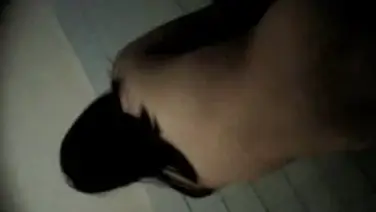 Ngintip Mandi Sepupu Cuci Muka